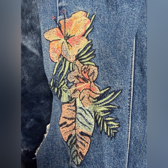 Trafaluc Denimwear made in Turkey by Zara size 30 - Picture 8 of 11